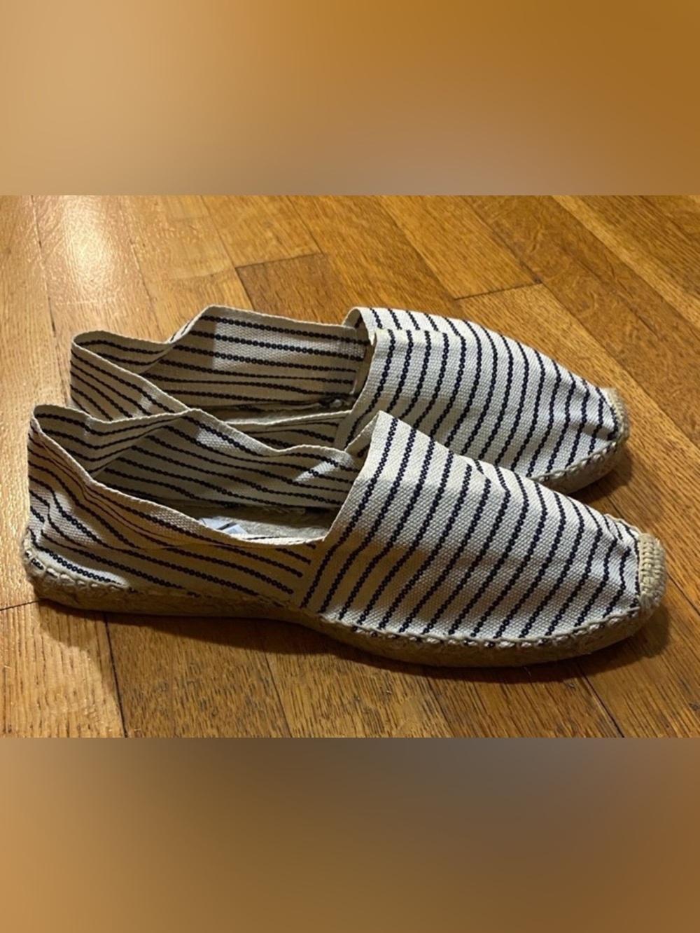 Casido A Mano Striped Canvas Espadrilles